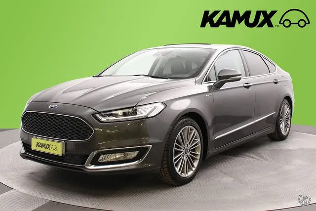 Ford Mondeo 2,0 187hv Hybrid eCVT Vignale HEV 4-ovinen / Web Image 6