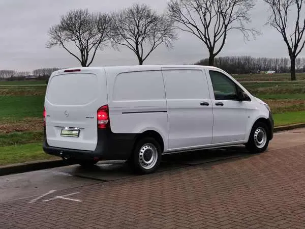 Mercedes-Benz Vito 114 Lang L2 Automaat Image 3